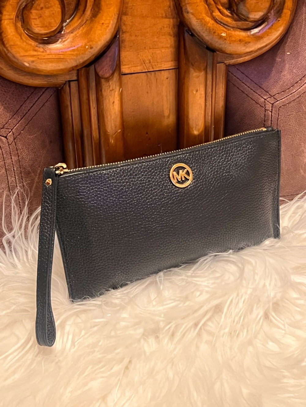 Michael Kors Black Leather Wristlet with Gold Zipper - Picture 1 of 13